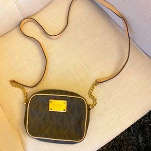 🌺Michaels Kors Crossbody Bag🌺